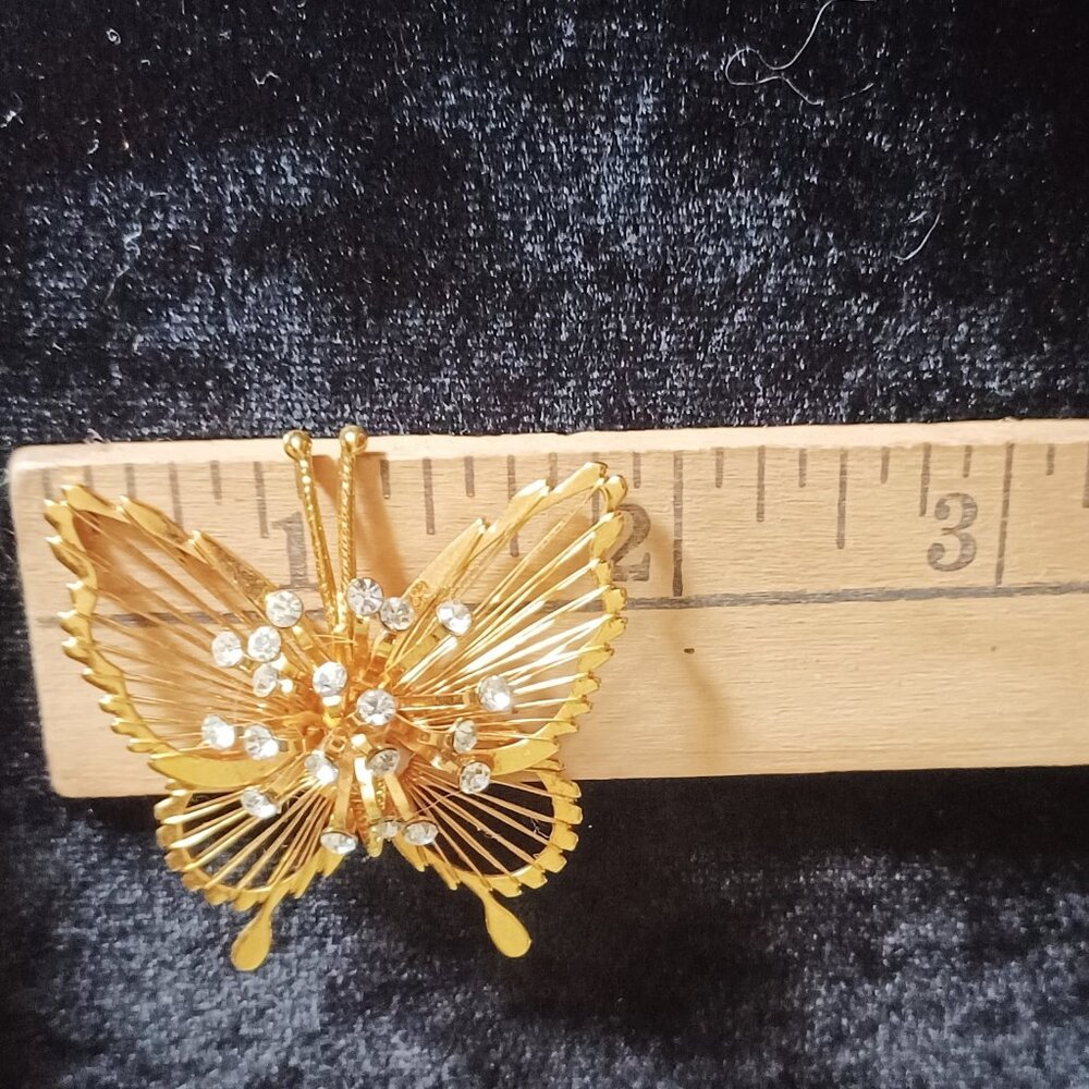 Monet Stunning Gold-tone Butterfly with Rhinestone Brooch - Picture 4 of 4